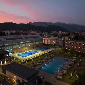 Hills Hotel