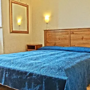 House Bed & Breakfast Roma