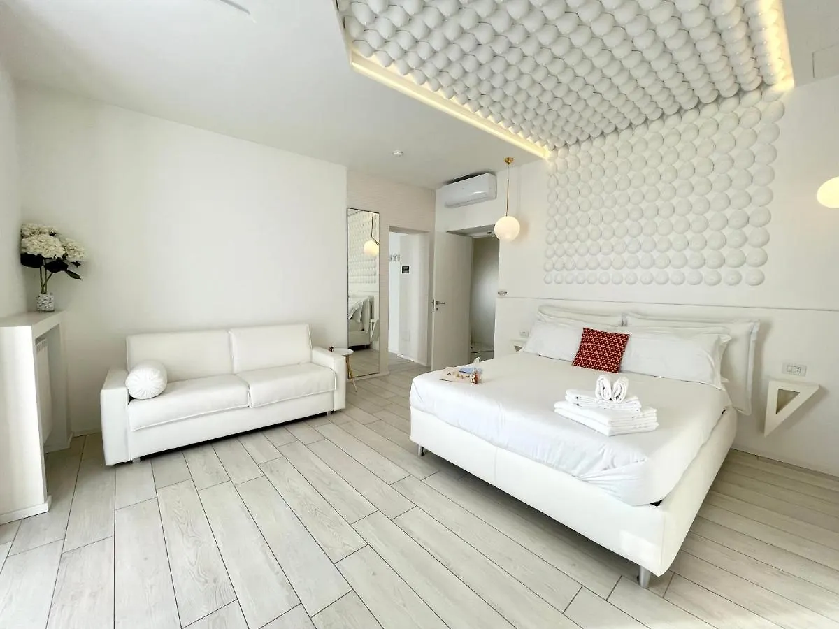 Mariarosa Suites Como