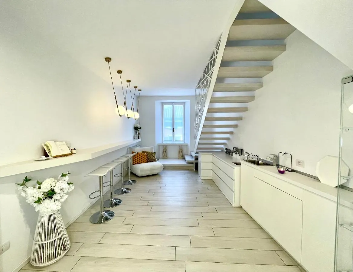Affittacamere Mariarosa Suites Côme